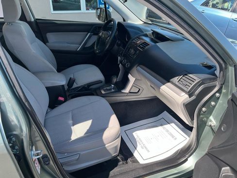 Used 2014 Subaru Forester 2.5i image 25