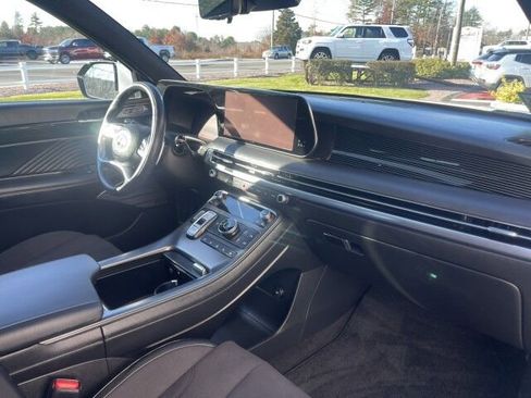 Used 2024 Hyundai Palisade Calligraphy image 11