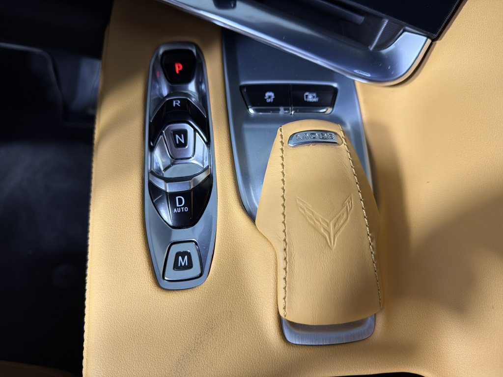 Used 2023 Chevrolet Corvette Stingray Preferred Conv w/ Z51 Performance Package RWD image 20