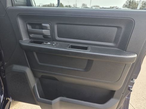 Used 2014 RAM 1500 Express image 40