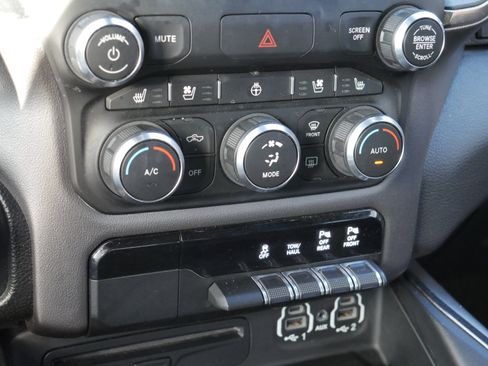 Used 2019 RAM 1500 Sport w/ Level 2 Equipment Group image 15