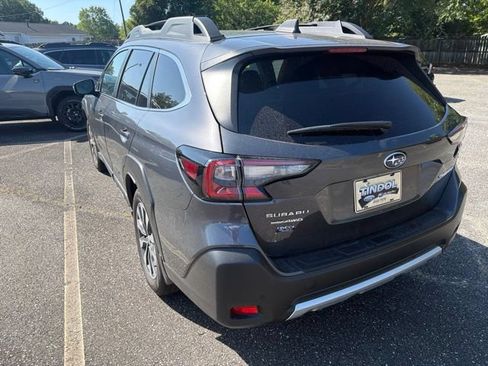 Certified 2025 Subaru Outback Limited AWD/4WD image 7