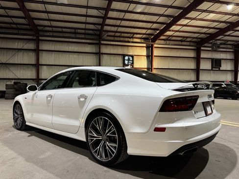 Used 2016 Audi A7 3.0T Premium Plus w/ 20" Wheel & Tire Package image 4