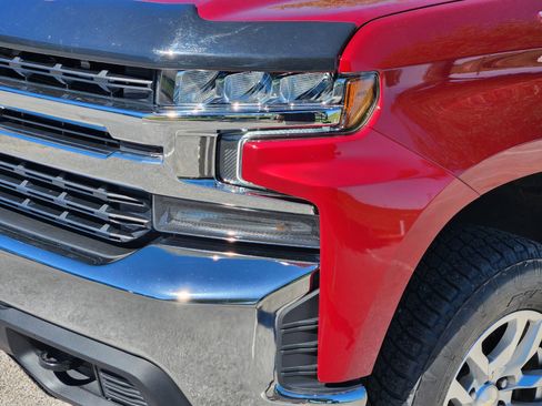 Used 2021 Chevrolet Silverado 1500 LT image 26