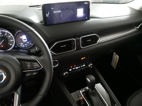 New 2025 MAZDA CX-5 AWD 2.5 S w/ Preferred Package image 5
