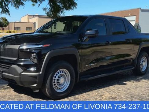 Certified 2025 Chevrolet Silverado EV W/T w/ WT Plus Package AWD/4WD image 4