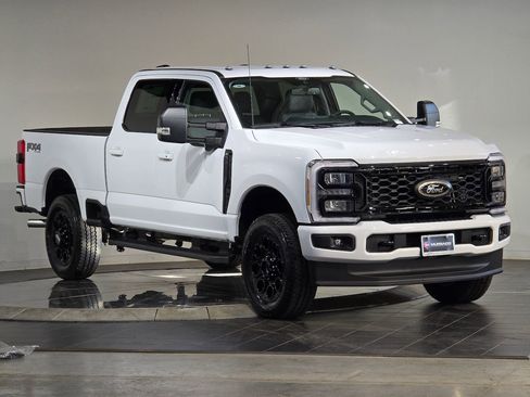New 2026 Ford F250 XLT w/ XLT Premium Package image 2