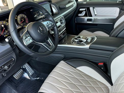 Used 2024 Mercedes-Benz G 550 image 4