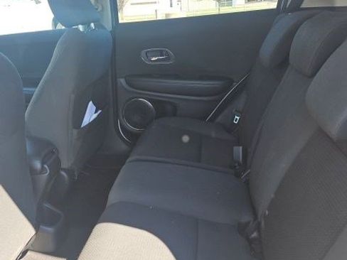 Used 2019 Honda HR-V EX image 18