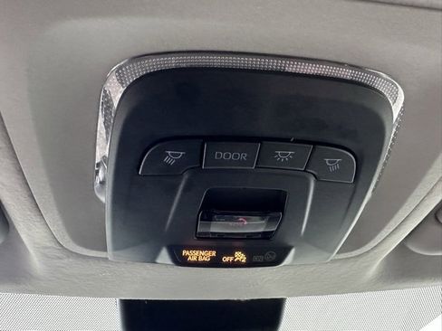 Used 2022 Toyota Corolla Cross LE image 28