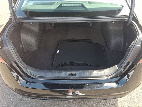 Used 2025 Nissan Altima 2.5 SV image 28