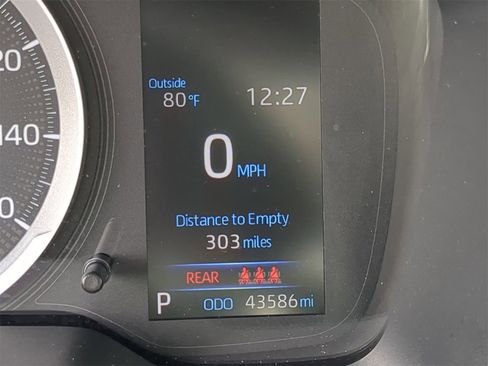 Used 2022 Toyota Corolla SE image 37