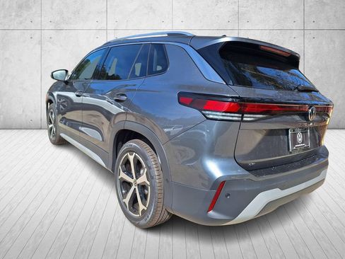 New 2026 Volkswagen Tiguan SE image 3