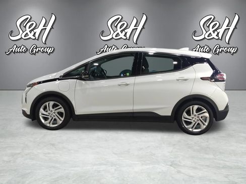 Used 2023 Chevrolet Bolt LT w/ Driver Confidence Package FWD image 14