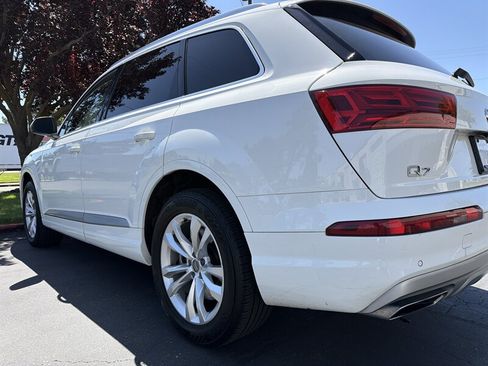 Used 2017 Audi Q7 2.0T Premium AWD/4WD image 10