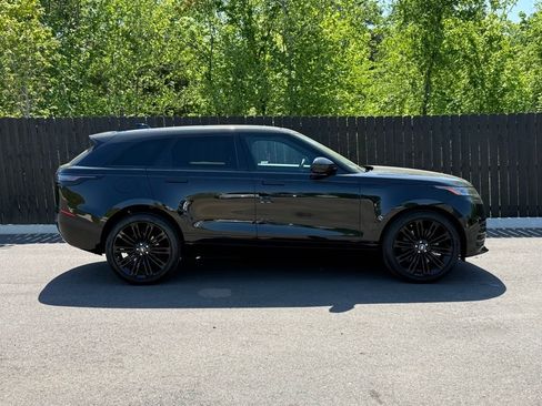 Certified 2026 Land Rover Range Rover Velar Dynamic SE AWD/4WD image 7