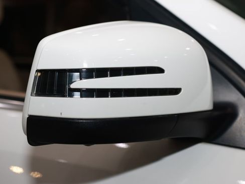 Used 2018 Mercedes-Benz GLE 350 w/ Premium 1 Package image 32