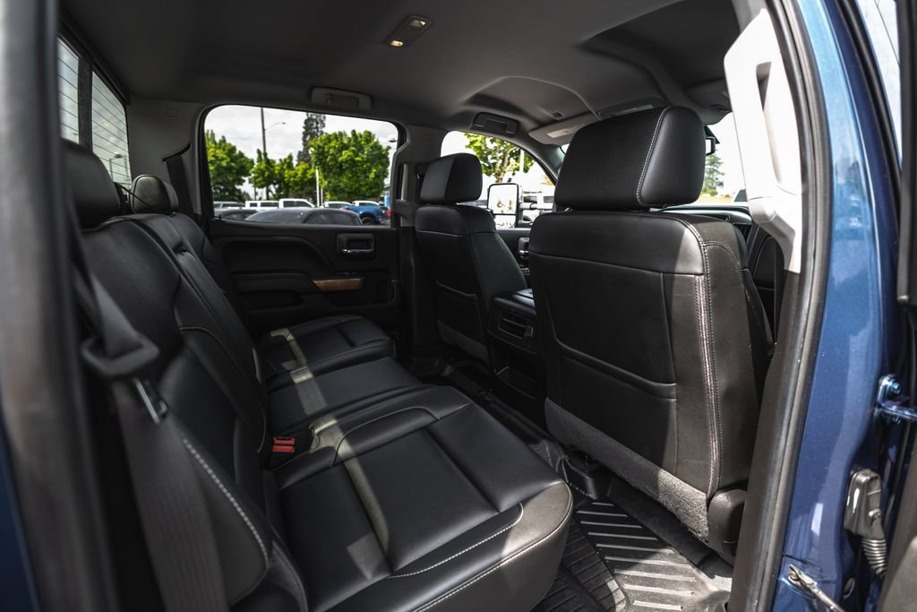Used 2019 Chevrolet Silverado 2500 LTZ w/ Duramax Plus Package AWD/4WD image 34