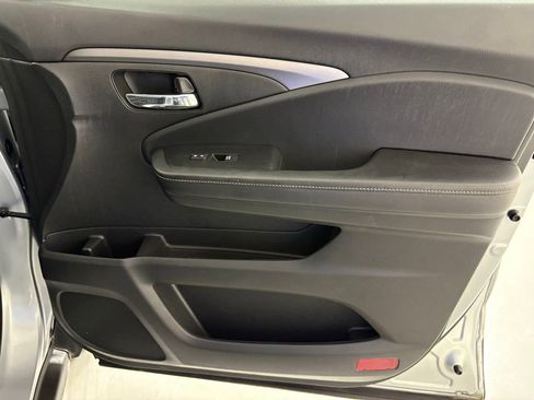 Used 2025 Honda Ridgeline RTL image 41