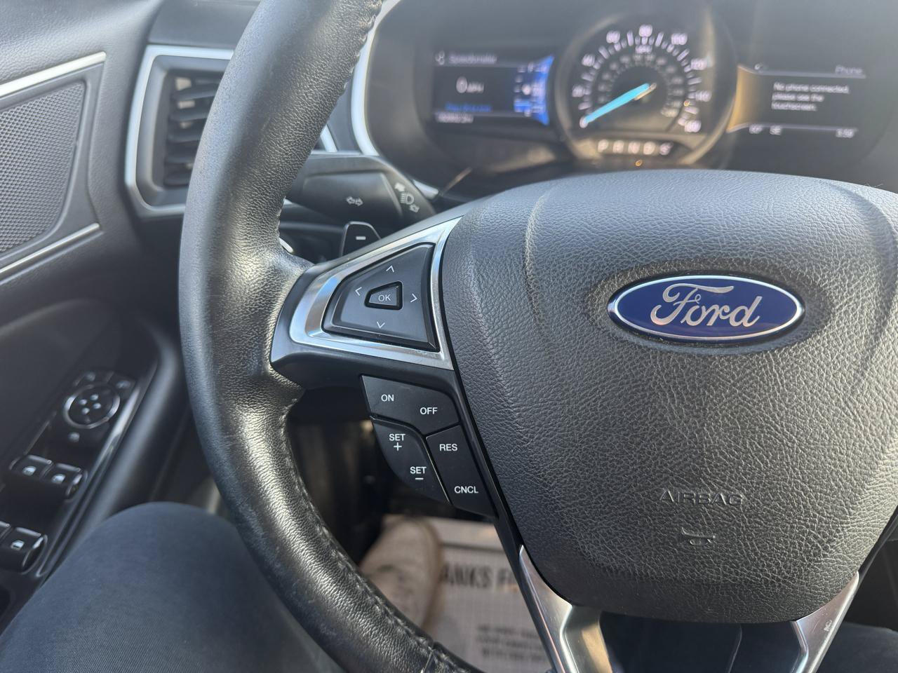 Used 2017 Ford Edge SEL w/ Equipment Group 201A AWD/4WD image 21