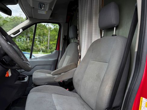 Used 2015 Ford Transit 250 148 Medium Roof RWD image 20