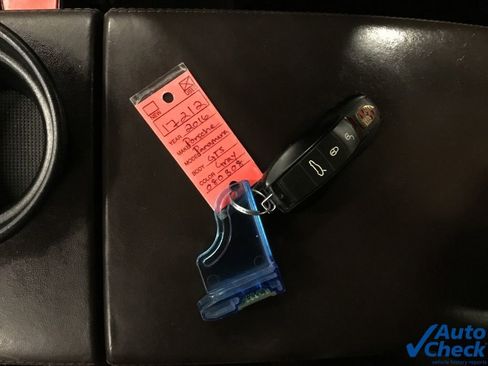 Used 2016 Porsche Panamera GTS image 54