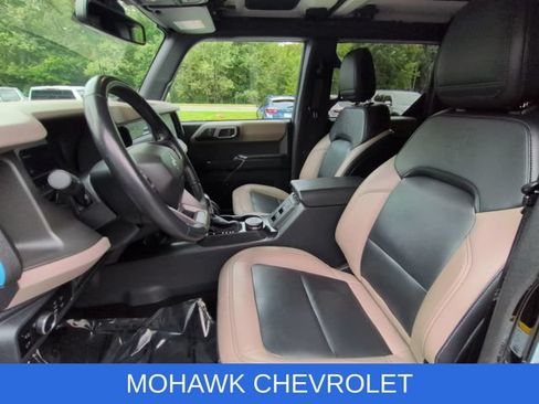 Used 2024 Ford Bronco Wildtrak AWD/4WD image 19