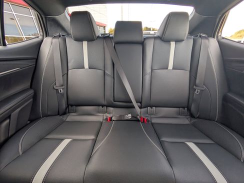 New 2026 Toyota Camry SE image 24