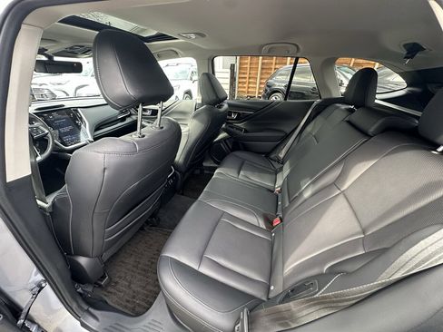 Used 2024 Subaru Outback Limited image 12