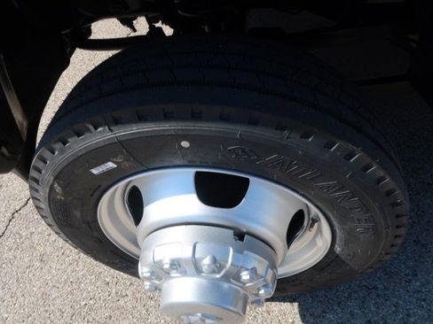 Used 2023 RAM 4500 Tradesman image 15