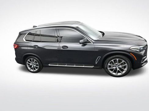 Used 2023 BMW X5 xDrive40i w/ Premium Package image 22