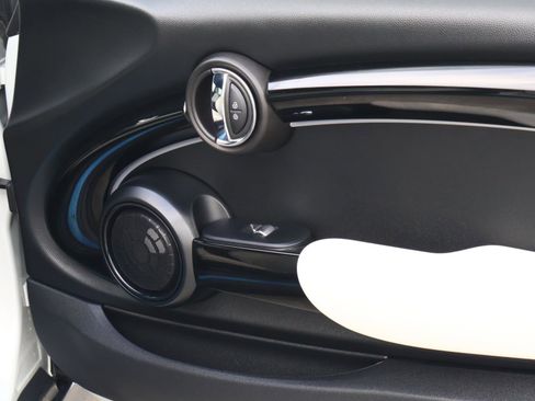 Used 2023 MINI Cooper S image 14