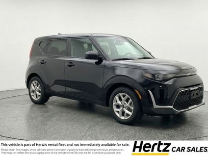 Used 2025 Kia Soul LX w/ LX Technology Package
