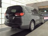 Used 2023 Chrysler Voyager LX image 3