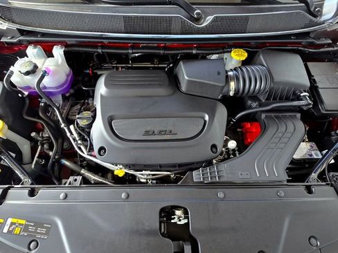 New 2026 Chrysler Pacifica Limited image 29