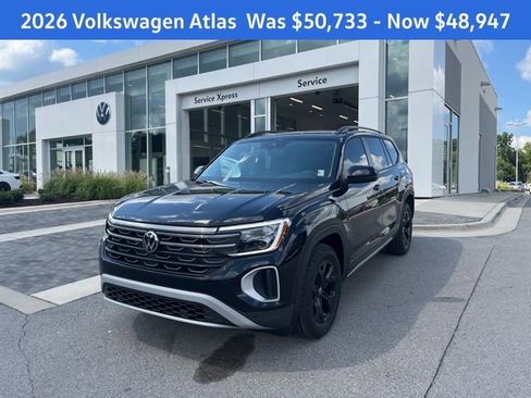 New 2026 Volkswagen Atlas Peak Edition image 1