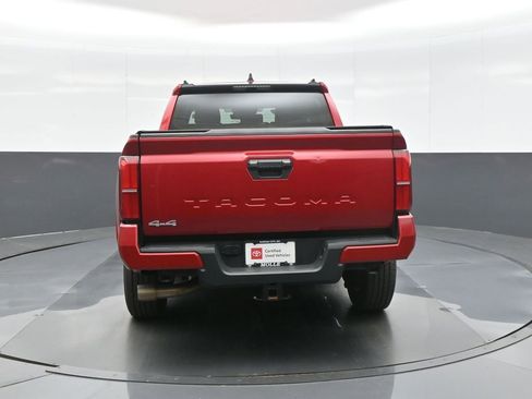 Certified 2024 Toyota Tacoma SR5 AWD/4WD image 6