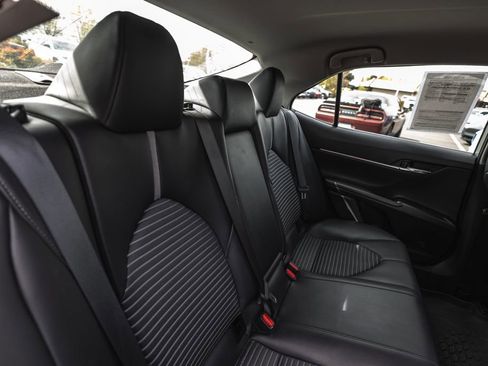 Used 2024 Toyota Camry SE FWD image 32