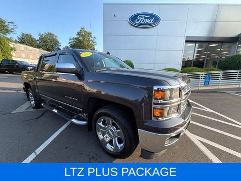 Used 2015 Chevrolet Silverado 1500 LTZ Z71 w/ LTZ Plus Package AWD/4WD image 1