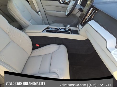 Used 2026 Volvo XC60 T8 Ultra w/ Protection Package Premier AWD/4WD image 14