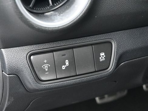 Used 2024 Kia Forte GT-Line image 14