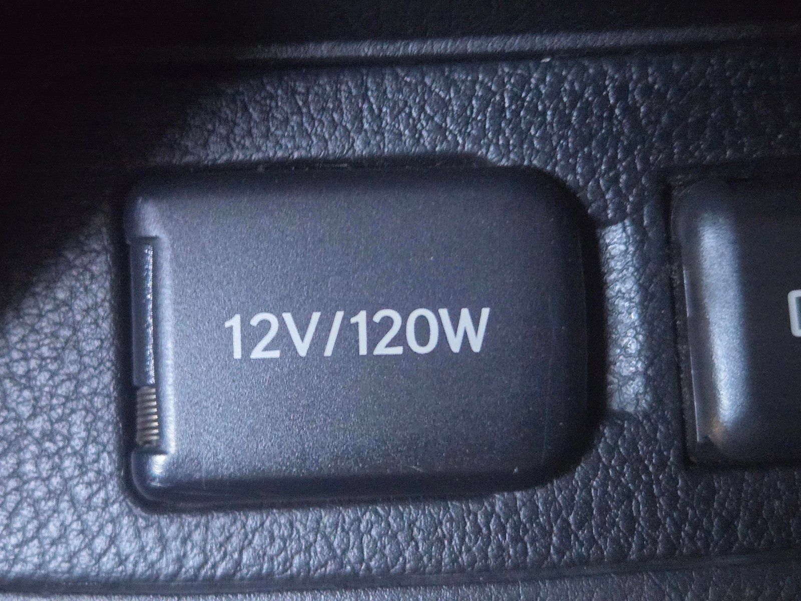 Used 2025 Lexus ES 300h w/ Premium Package FWD image 9