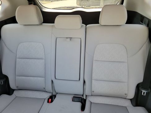 Used 2018 Hyundai Tucson SE FWD image 16