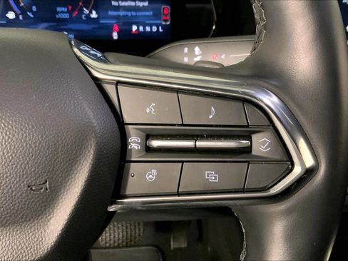 Used 2025 Chevrolet Equinox LT image 19