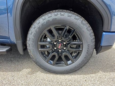 New 2026 GMC Sierra 1500 Elevation w/ Elevation Premium Package AWD/4WD image 32