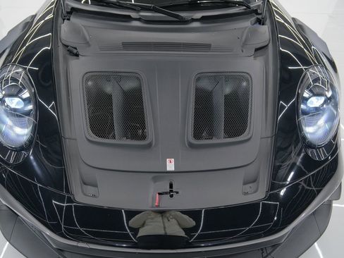 Used 2025 Porsche 911 GT3 RS image 47