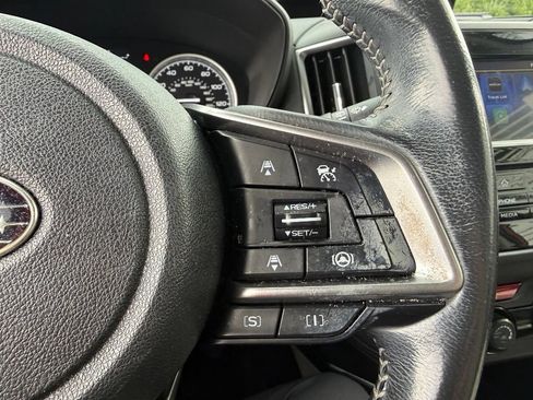 Used 2023 Subaru Forester Premium AWD/4WD image 30