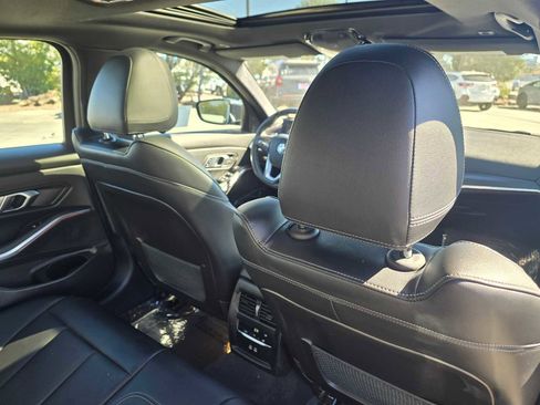 Used 2023 BMW 330i Sedan w/ Driving Assistance Package image 15