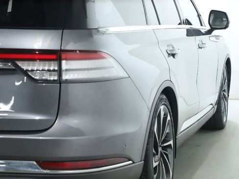 Used 2021 Lincoln Aviator Reserve w/ Equipment Group 202A image 43