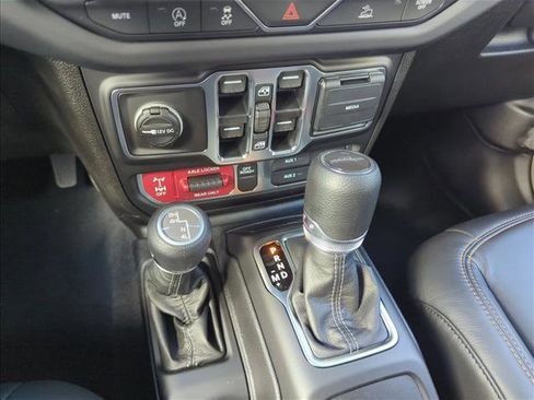 New 2026 Jeep Gladiator Mojave image 11